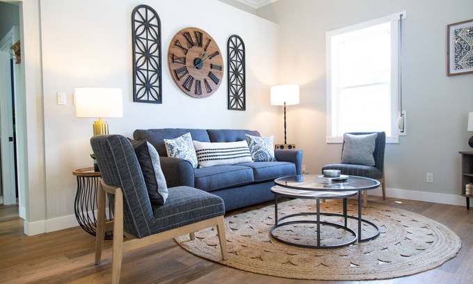 Half Moon Bay Cottage | Cozy 1 bedroom located at rustic boutique winery