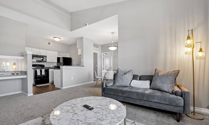 Centerton Apartment | Cozy 1BD Near Walmart HQ | Long Stay Discounts R1