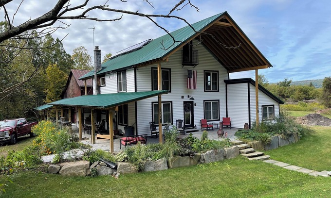 Mount Upton Apartment | Cozy 2 bed 2 bath apt. with porch, peaceful Riverfront in the NW Catskill area