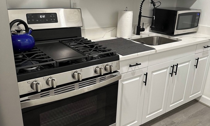 Trinidad Apartment | Cozy 2-bedroom apartment in welcoming Washington with AC, WiFi