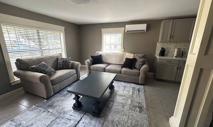 Eupora Apartment | Cozy 2-bedroom apartment with AC in charming Eupora