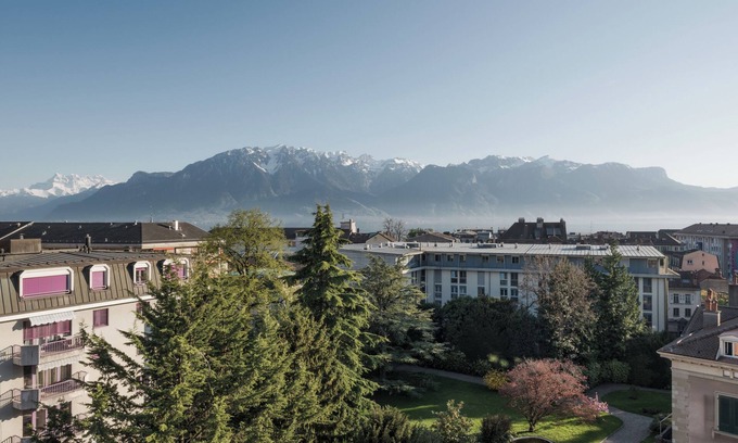 Vevey House | Cozy 2-bedroom hotel in enjoyable Vevey with AC, fitness room, WiFi