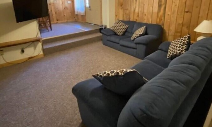 Stahlstown Cabin | Cozy 2 bedroom suite with living room. Close to hiking trails, ski resorts and family parks!