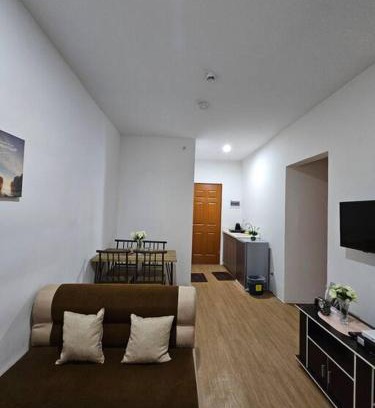 Maribago Apartment | Cozy 2BR Apt Near J Park Resort