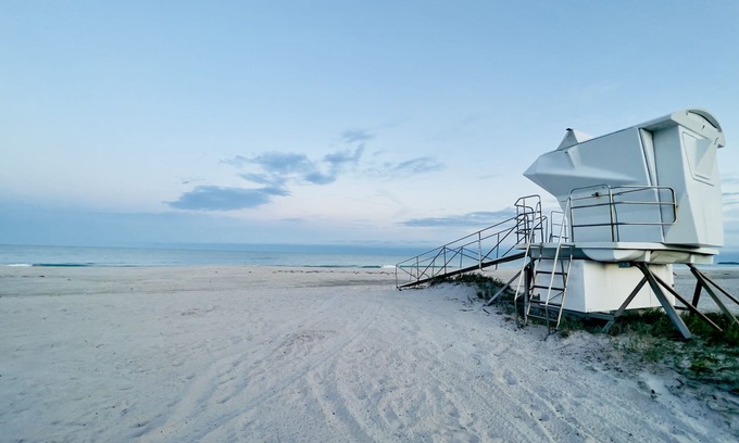 Florida Ridge House | Cozy 3Br House + BBQ Grill + 6mi from the Beach and River