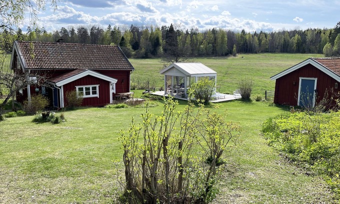Julita House | Cozy accommodation close to the lake in Julita | SE14029