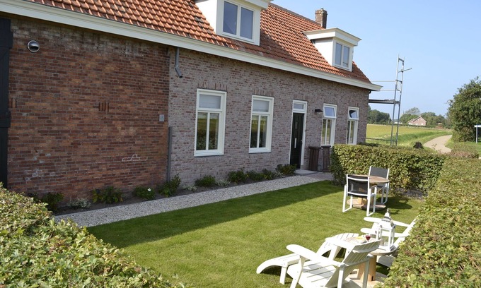 Oostkapelle Apartment | Cozy and Komfortale apartment on former farm