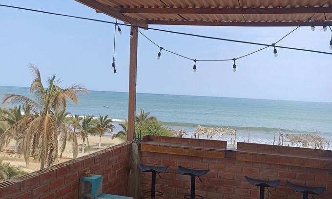 Los Pinos House | Cozy and with spectacular ocean view!