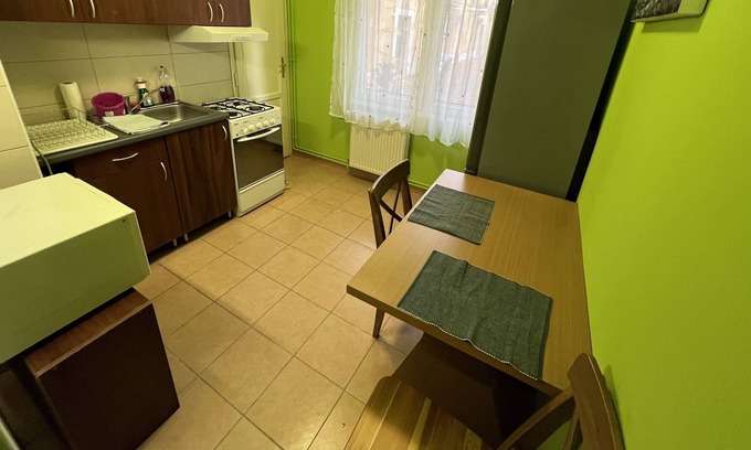 Nagyzuglo Apartment | Cozy apartment in a family-friendly area