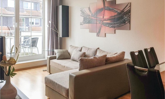 Gollwitz Apartment | Cozy Apartment In Insel Poelgollwitz