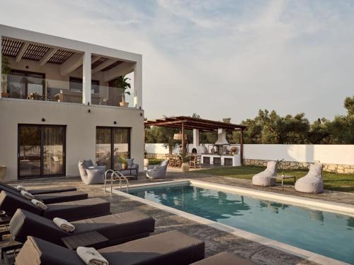 Kalpaki Villa | Cozy Aura Residence, by TK Property Management