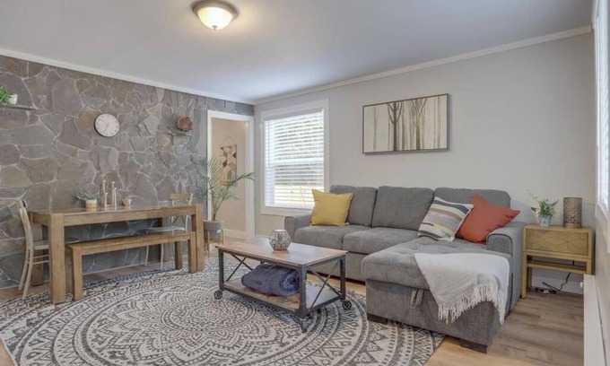 Mount Hood Village Apartment | Cozy Basecamp Near Skiing, Pets - Mt Air 13