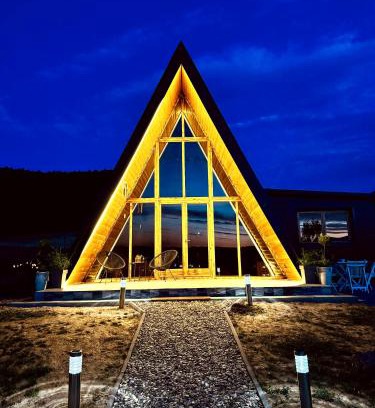 Novi Pazar Ski Chalet | Cozy Cabin House