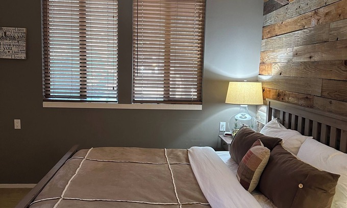 Incline Village Cabin | Cozy Cabin in Incline - 100% walkability