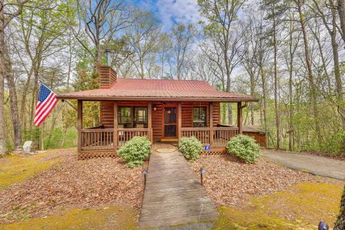 Blue Ridge House | Cozy Cabin in Private Location with Hot Tub and Grill!