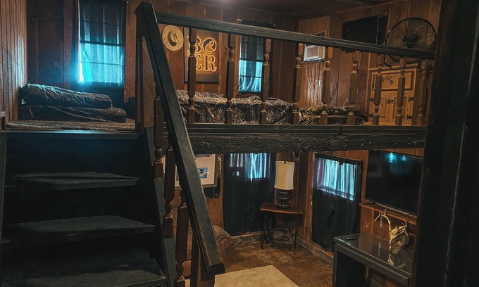 San Isidro Cabin | Cozy cabin with 1 bedroom and AC, WiFi in tranquil San Isidro