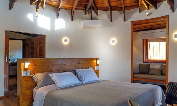 Mirantao Ski Chalet | Cozy chalet in charming Mirantão with WiFi, AC