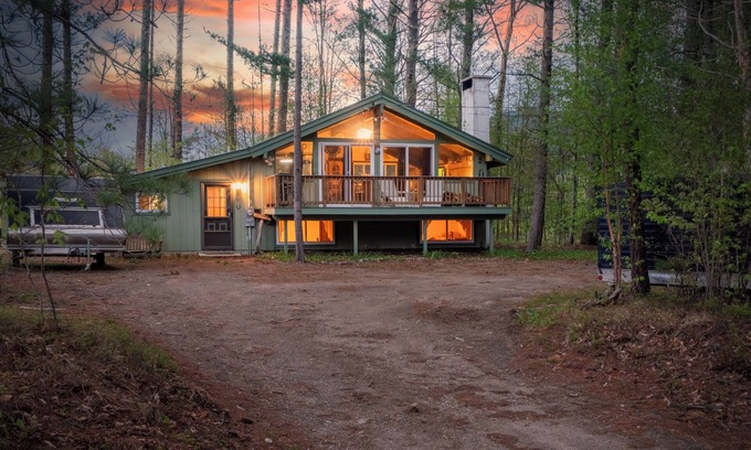 North Conway Ski Chalet | Cozy chalet with WiFi in charming No. Conway