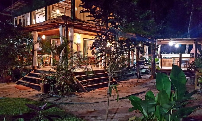 Arraial d'Ajuda House | Cozy Eco Villa - 8 min. from Downtown Arraial