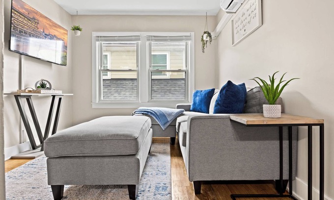 Bonnycastle Apartment | Cozy Historic Retreat | Heart of the Highlands!