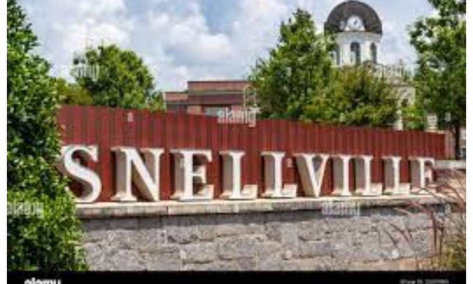 Centerville House | Cozy Home away from Home