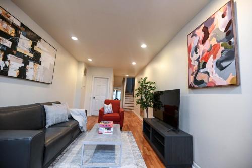 Downtown Baltimore Apartment | Cozy Home Close to Inner Harbor