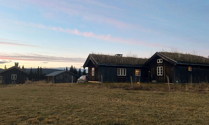 Hundorp House | Cozy home in Fåvang with WiFi