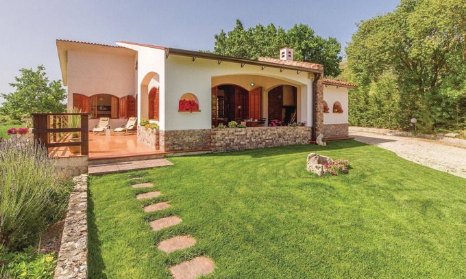 Sambuca di Sicilia House | Cozy home in Sambuca di Sicilia