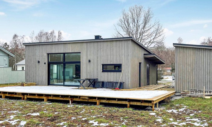 Jamjo House | Cozy home in Jämjö with jacuzzi