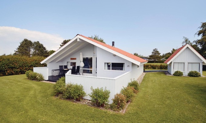 Karrebksminde House | Cozy home in Karrebæksminde with sauna