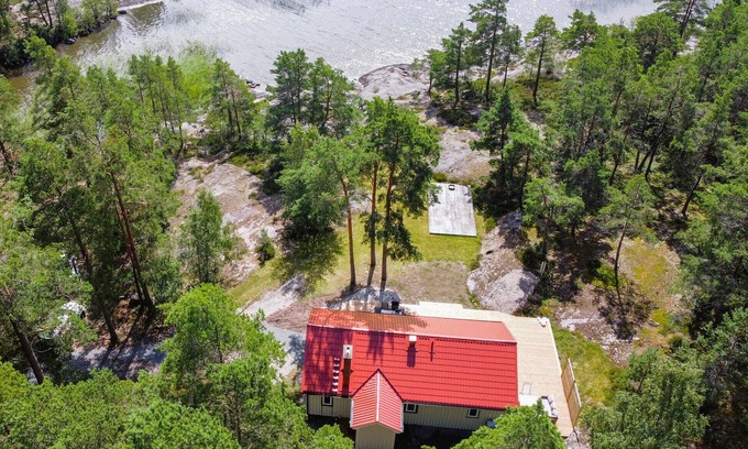 Saffle Municipality House | Cozy home in Säffle with lake view