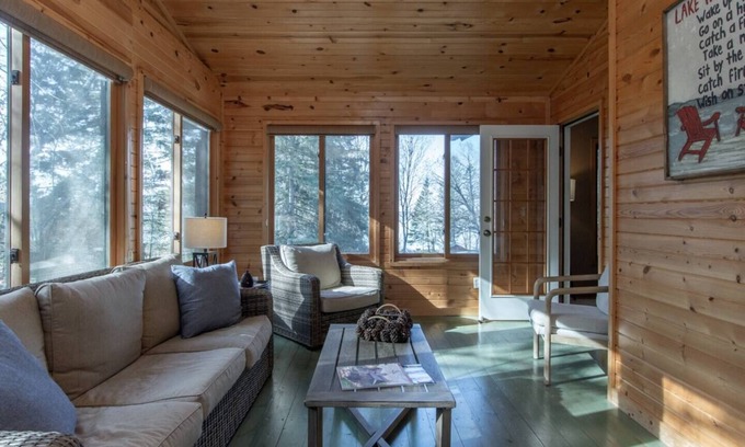 Ossipee House | Cozy Lake Retreat at Red Pine Hill