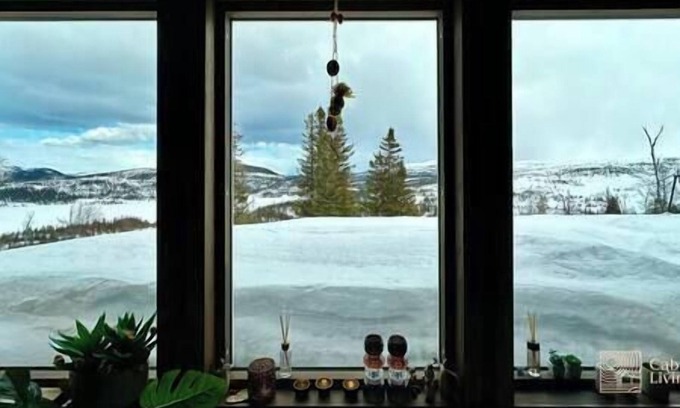 Vikberget House | Cozy mountain cabin in Flå with stunning views