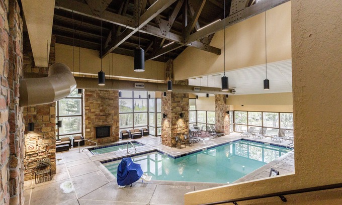 Brian Head Condo | Cozy Private King Suite with Unbeatable Amenities and View in Cedar Breaks Lodge