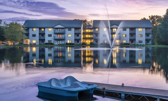 Hanover Condo | Cozy Retreat: 1BR King Suite @ Wyndham Tamarack