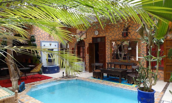 Bab Doukkala House | Cozy Riad in the best area of Marrakech n11 nice rooms up to 28 people