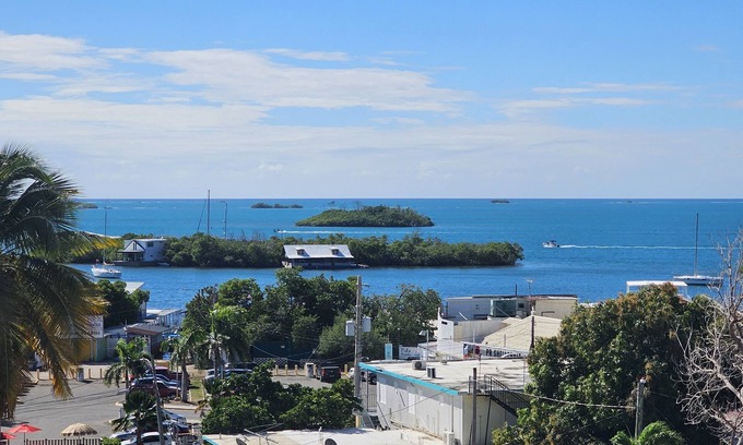 Lajas Apartment | Cozy room located at the heart of La Parguera, Lajas, PR