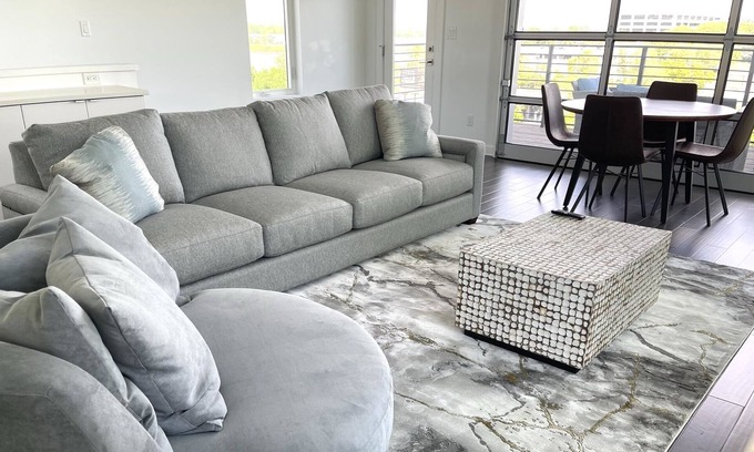 Capital View House | Cozy, spacious and centrally located house