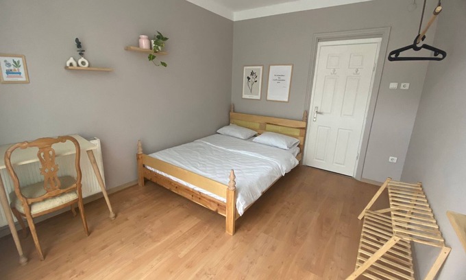 Moda Apartment | cozy stay in kadikoy center new furnished near beach