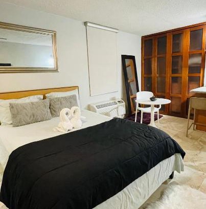 Miramar Apartment | Cozy Studio at Miramar & convention center