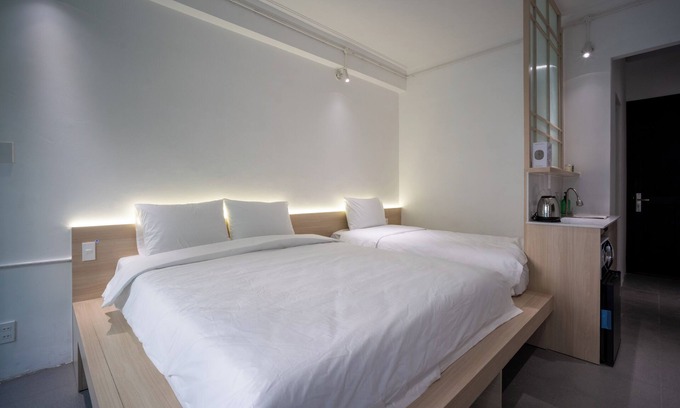 Ben Thanh Apartment | Cozy studio for 3 people in City Center with Fast WiFi and Eatery