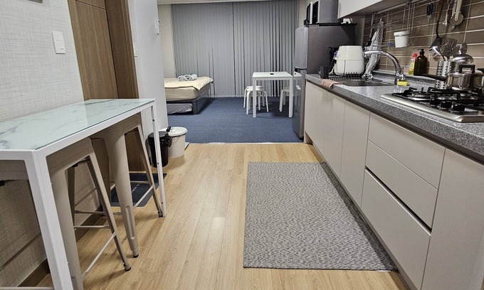 Clark Apartment | Cozy studio unit at the Heart of Clark with Pool Access and Free Parking