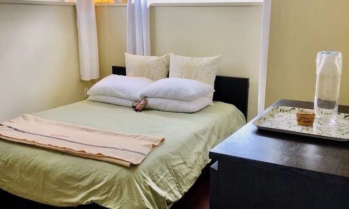 North Cowichan Apartment | Cozy Suite by the Lake + Breakfast!