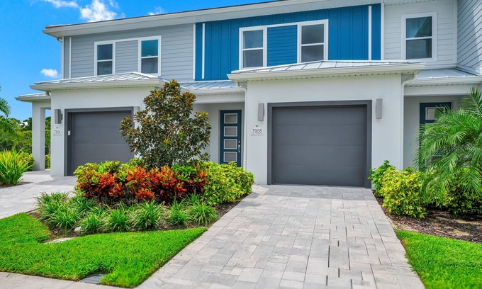 Reunion Condo | Cozy Townhouse near Disney with Resort & Waterpark Access - 7908SD