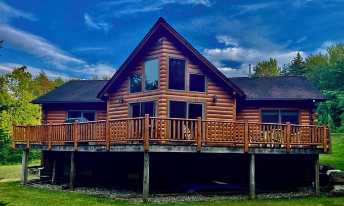 Montgomery Center Ski Chalet | Cozy Vermont Log Cabin Chalet Only Minutes from Jay Peak