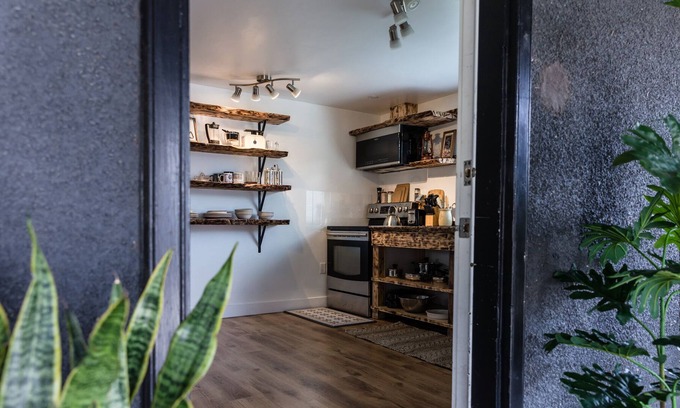 Regional District of Nanaimo House | Cozy West Coast Getaway - 10' drive from Ferry