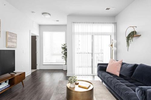 Indianapolis Apartment | CozySuites 2BR - Nora, Indianapolis