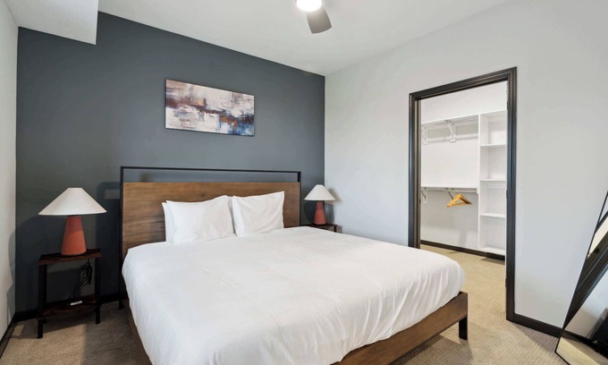 Lockerbie Square Apartment | CozySuites Mass with parking, lounge & roof deck #33