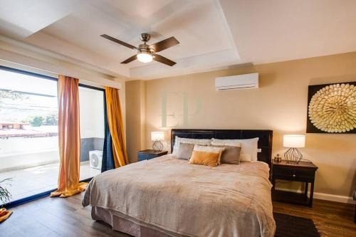 Santa Ana Apartment | CR MARIPOSA RENTALS Santa Ana Centro 2BR with Terrace Walk Everywhere