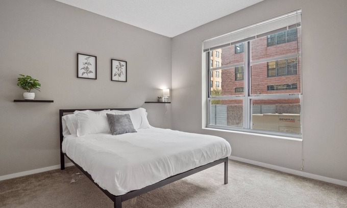 Downtown Minneapolis Condo | Create Your Perfect Getaway with a Stay in this Cozy Condo in Minneapolis 101
